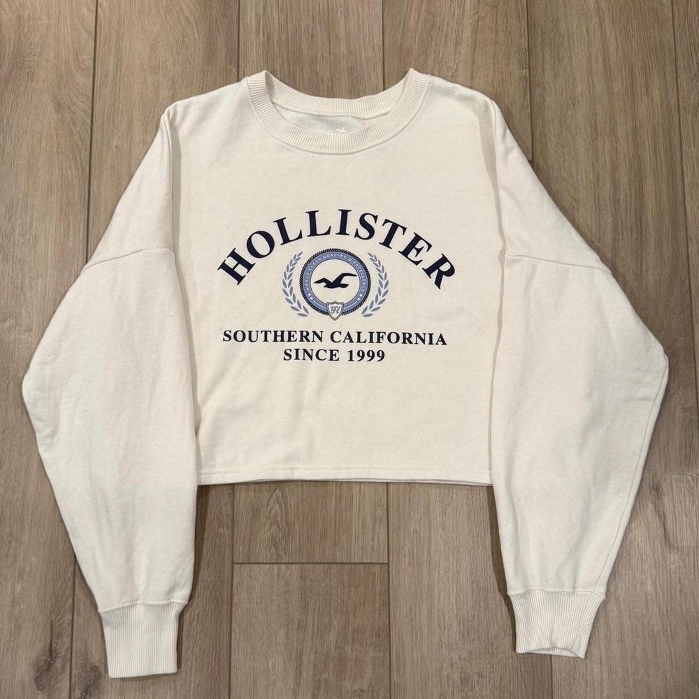 Hollister Co. cropped sweatshirt Size M